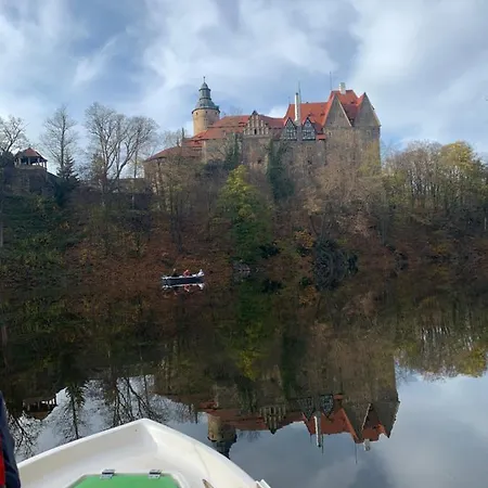 Zielony Domek Nad Jeziorem Lesnianskim Pod Zamkiem Czocha *